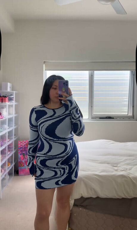 ASMR JADE star du porno nue galerie