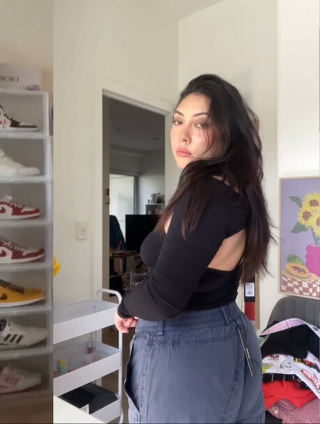 ASMR JADE modèle sympa img