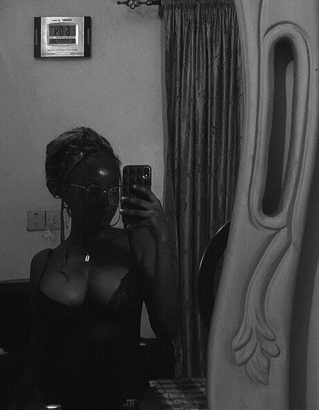 call me sephy star du porno nue photos