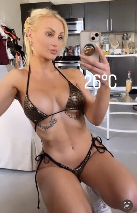 fellation asiatique onlyfans parfait sympa collection