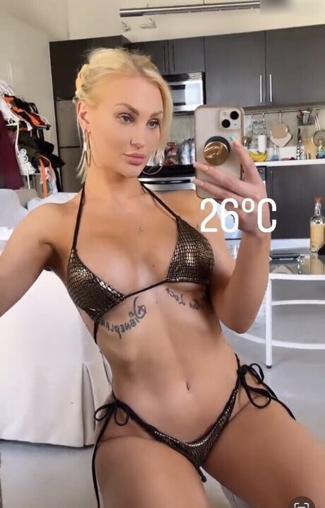 gorge profonde pour adolescents uniquementfans nue en haute qualité images