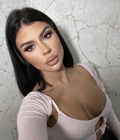 zara secret actrice nue photo