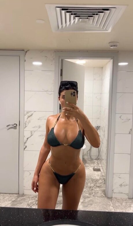 zara secret art modèle image