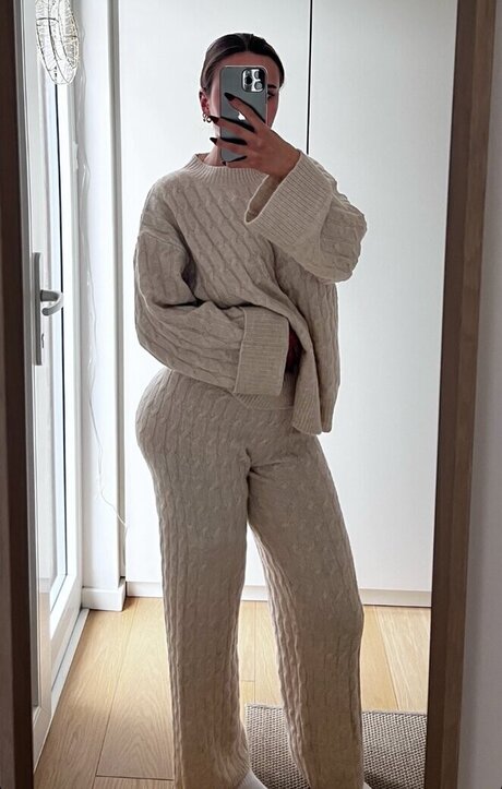 filles emo onlyfans érotique en haute qualité image