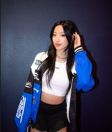 chaton courbé onlyfans plutôt meilleur galeries