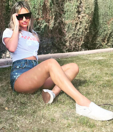 adorer onlyfans belle qualité des photos