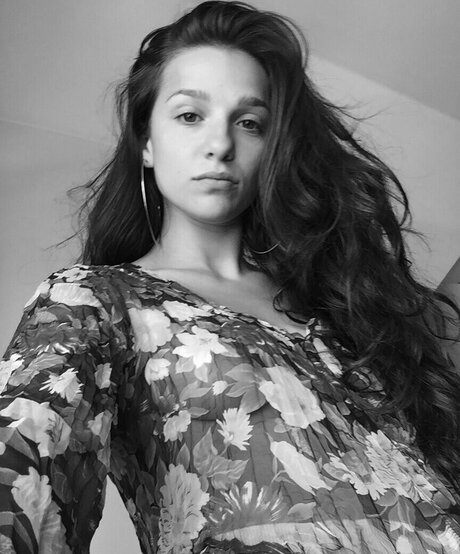 Marisa Abela art de star du porno photo