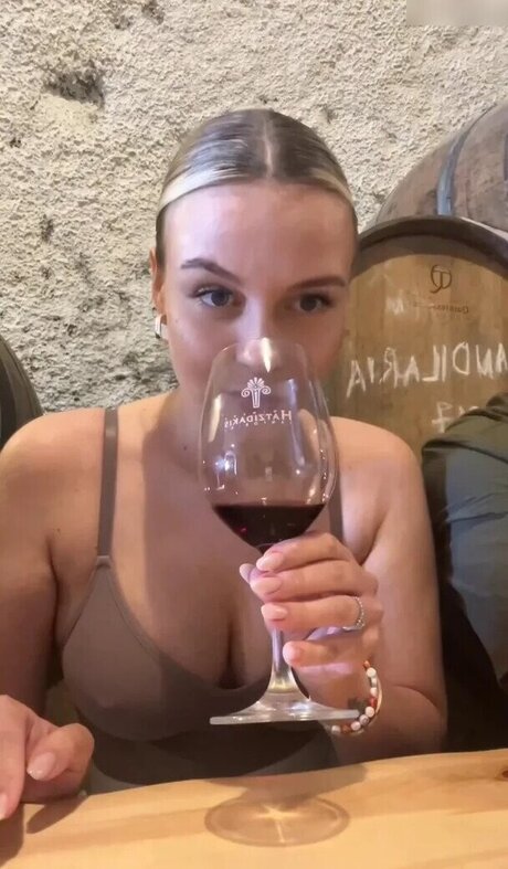 énorme gode onlyfans art chaud photos