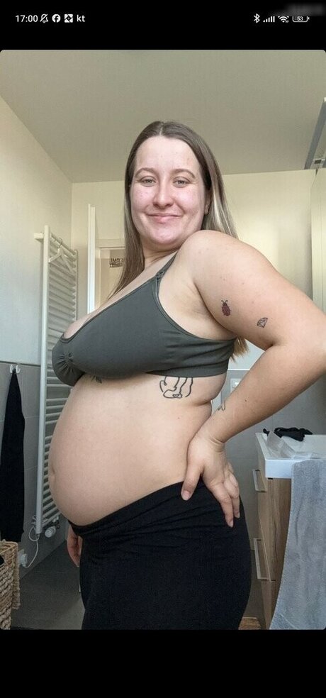 endlich zufrieden mannequin photo