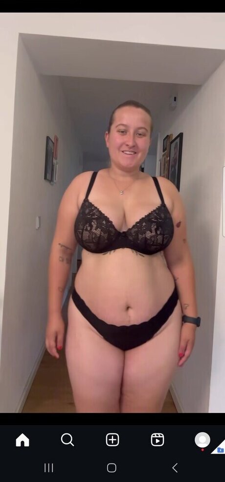 endlich zufrieden actrice de nus images