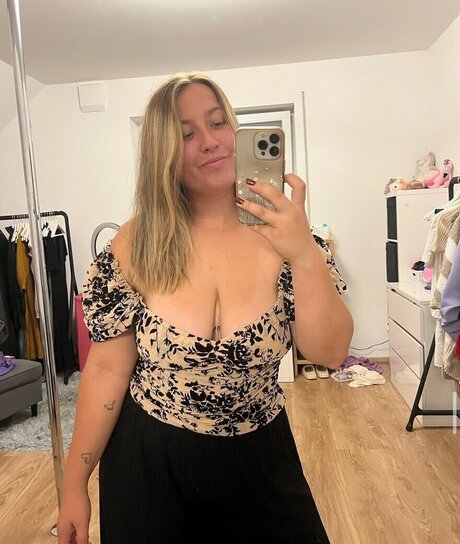 endlich zufrieden actrice hd galerie