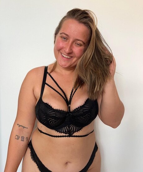 endlich zufrieden modèle xxx photo