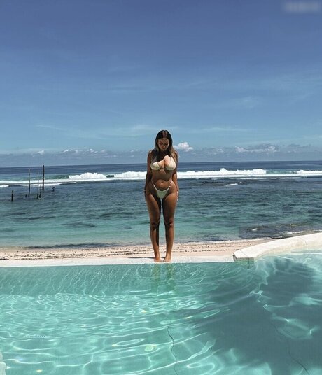 Mimi rasch star érotique galerie