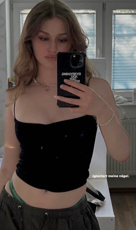 Yana Clare star du sexe photos