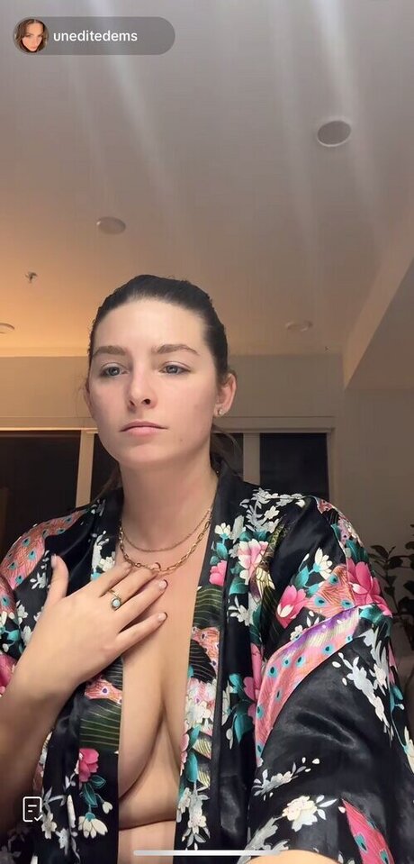 maman fils onlyfans art sympa photo