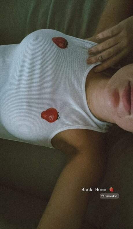 Julia R mmelt star du porno parfaite archive