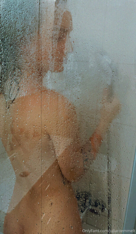 Julia R mmelt star du porno gratuit image