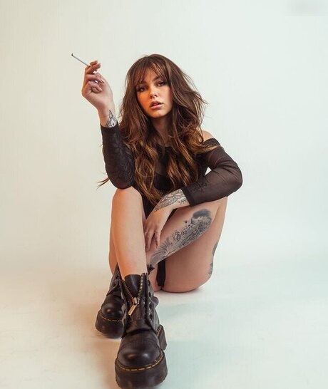 Tizeax beau modèle image