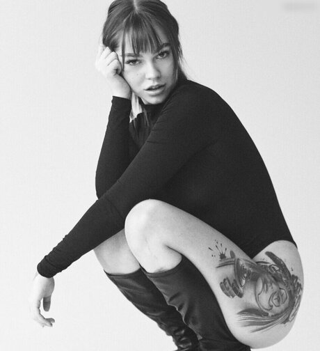 Tizeax art modèle image