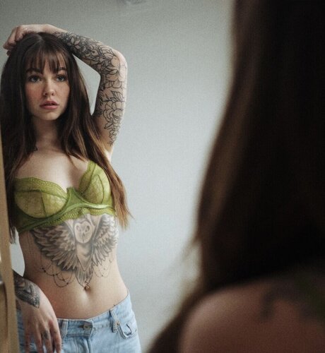 Tizeax star du porno xxx images