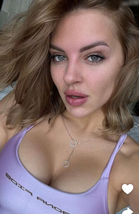 Lisavetazolotova étoile xxx photos