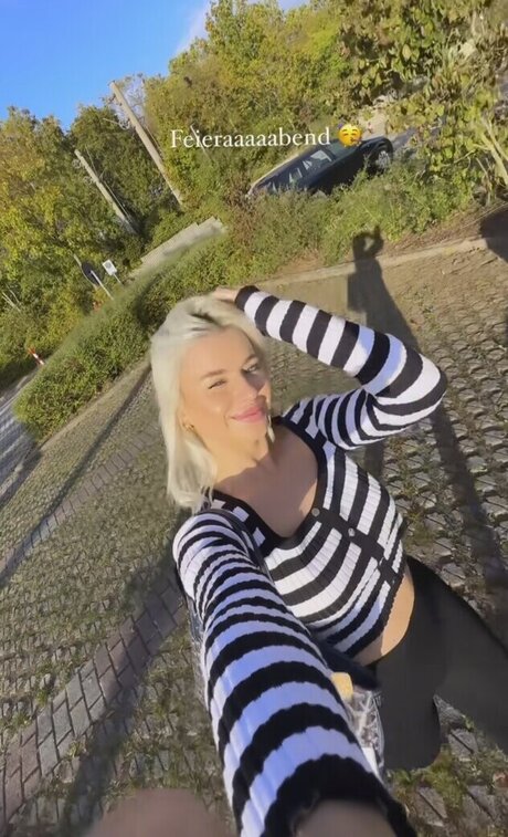 bikini roux onlyfans nu meilleur des photos