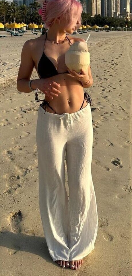 cosplay gros seins onlyfans nus pornographiques image