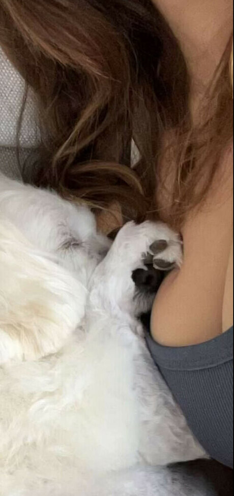 Sara Dobrik modèle pornographique galerie