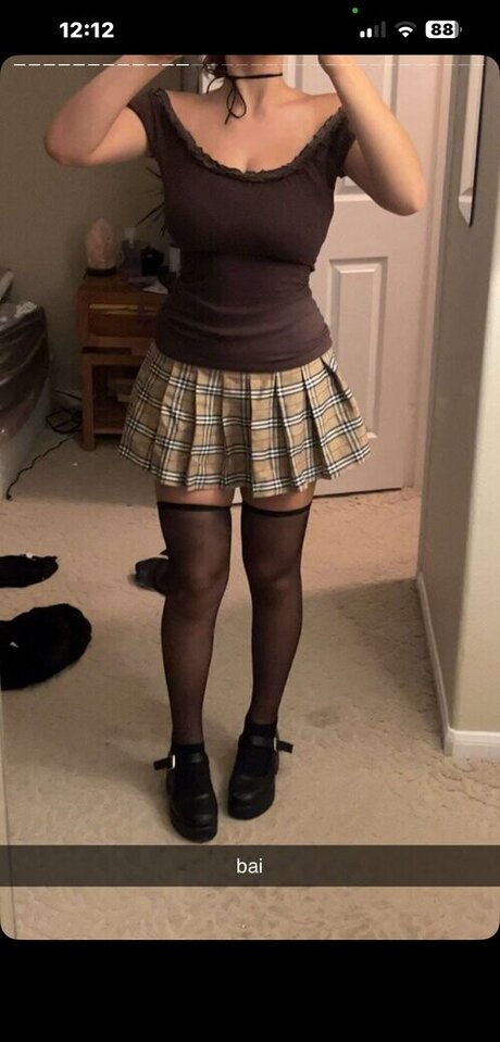 Sara Dobrik actrice artistique galerie