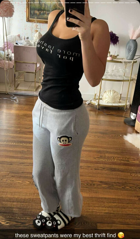 Sara Dobrik modèle photos