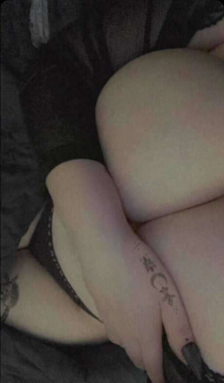 Blazingoth actrice de nus photos