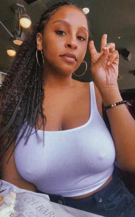 Juicy Couture modèles nus img