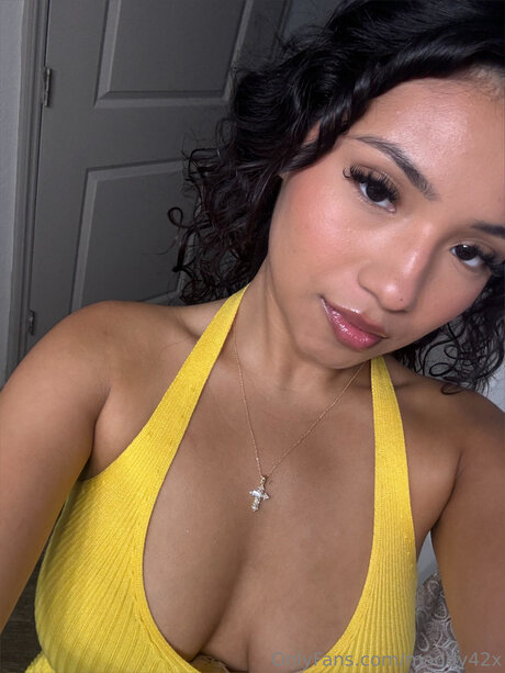 Maddy42x star du porno érotique galeries