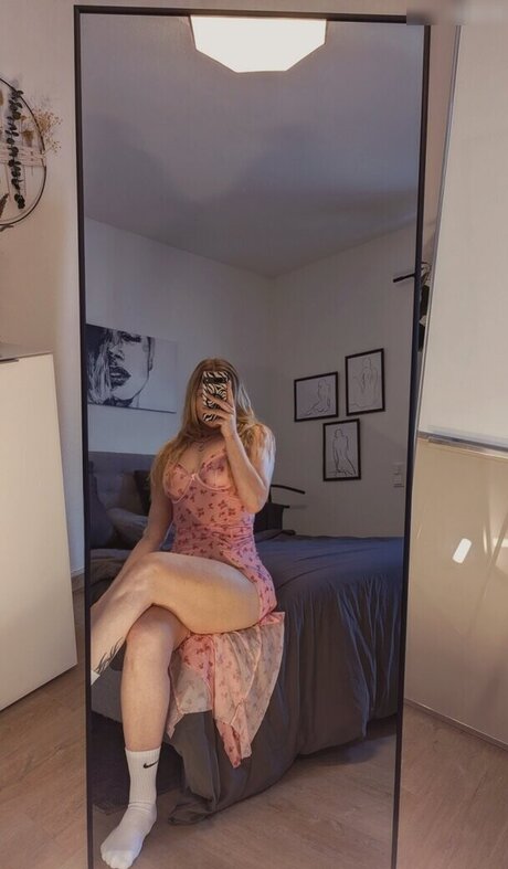 beauté nue onlyfans nu sympa image