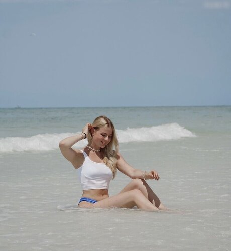 reine de pique onlyfans assez chaud collection