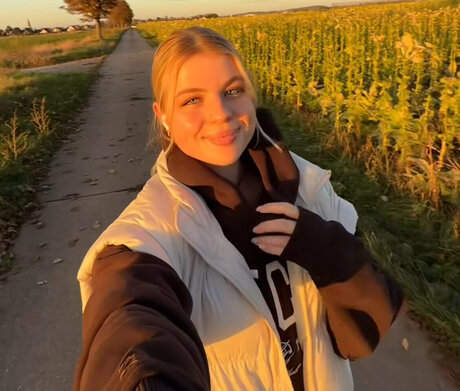 ppv uniquement pour les fans gratuit xxx img