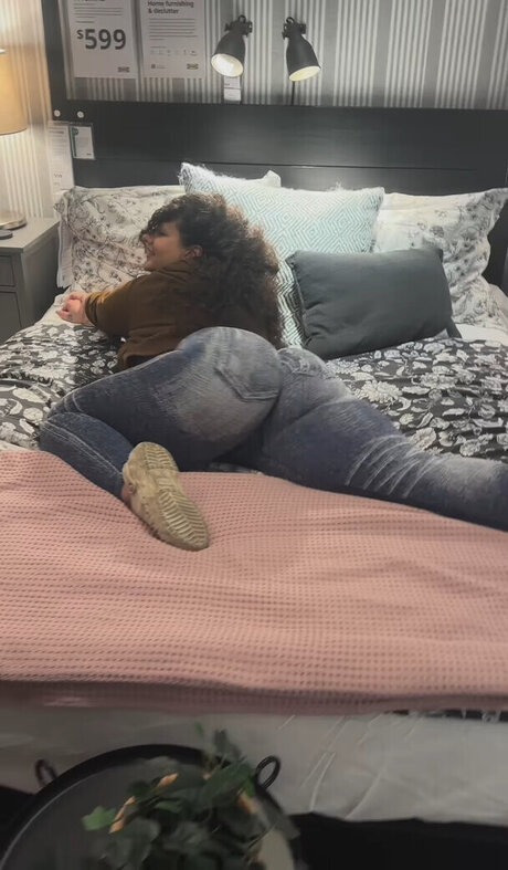 Shainarae étoile xxx collection