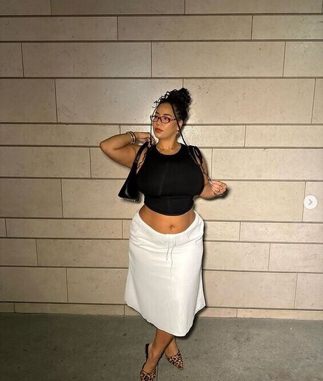 adolescents jeunes onlyfans belle haute qualité galeries