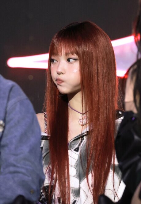 Haerin belle étoile photos