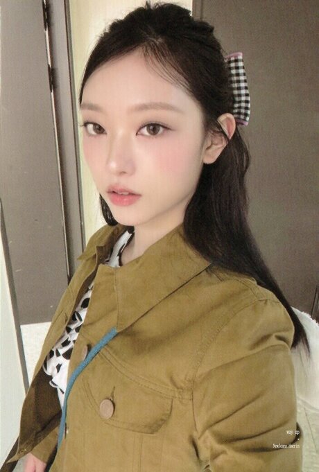 Haerin beau modèle photo