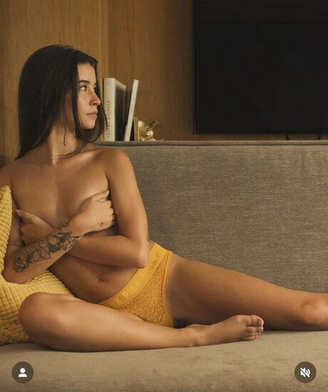 Alexis Dudley modèle magnifique collection