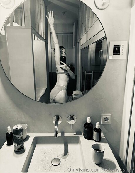 épouse amateur onlyfans haut sexy image