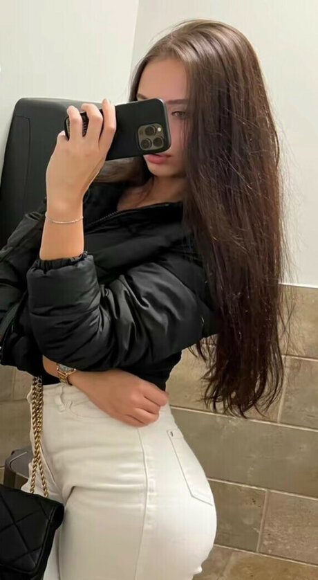 Cristin Violet modèle nu photos