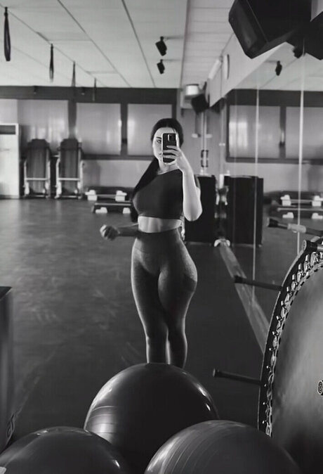 Cristin Violet modèle galeries