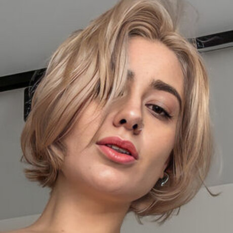 18 fans gratuits uniquement haut de gamme photo