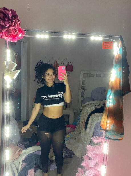 yoga sensuel onlyfans chaud adulte img