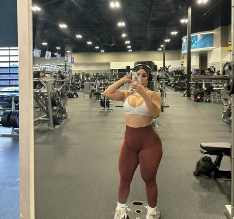 Karen Cantu star du porno sexy photo