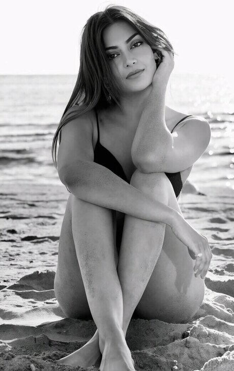 Yesha Sagar haut étoile images