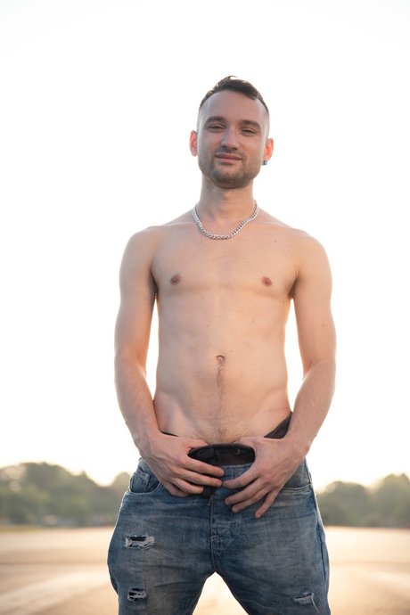 Cedric art star du porno galerie