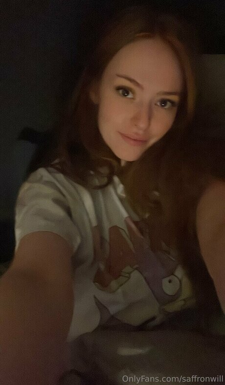 Saffronwill modèle exclusif photos